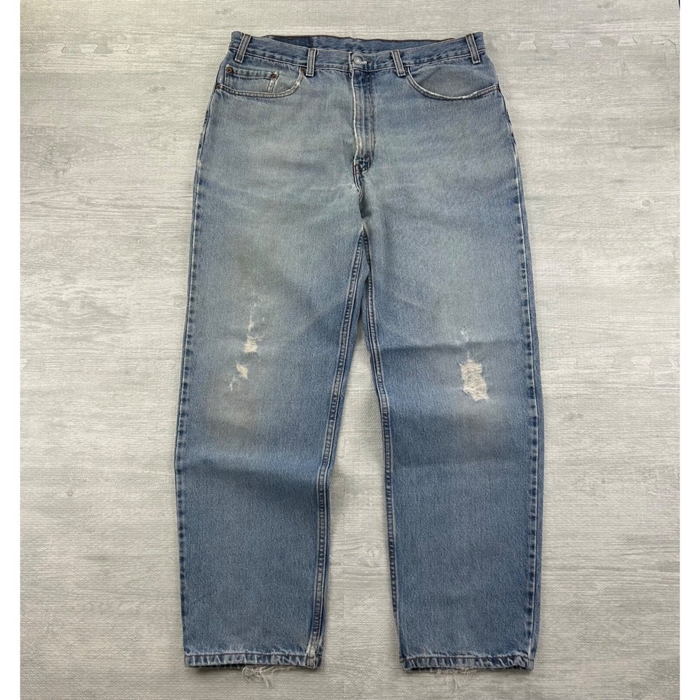 Vintage 90s Levis 550 Jeans Size 38x32 Blue Light Wash Denim Relaxed Fit